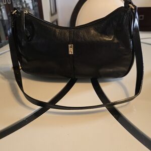 Elegant Black Leather Shoulder Bag